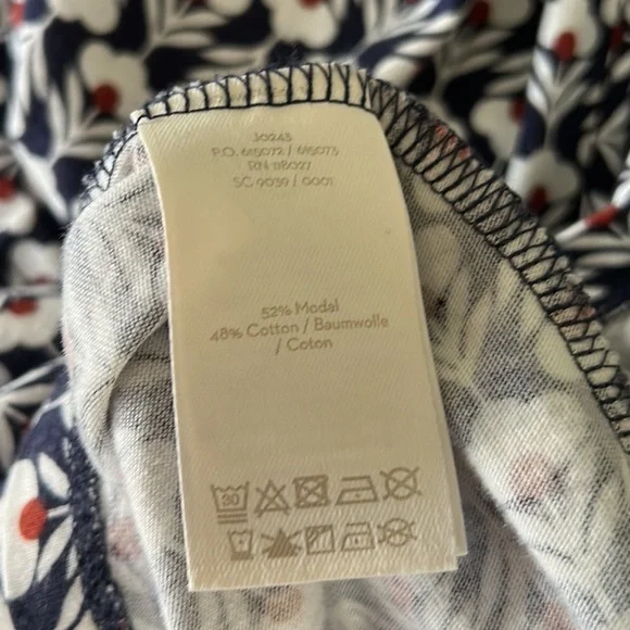 Boden Althea Petal Head Geometric Floral Keyhole 3/4 Sleeve Tee - 8 - Picture 11 of 13